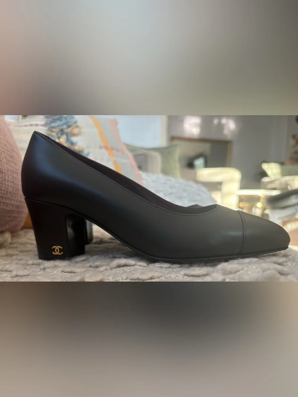 CHANEL UNIFORM•Chanel Black Cap-Toe Elegant Block Pumps w/ Signature Gold CC